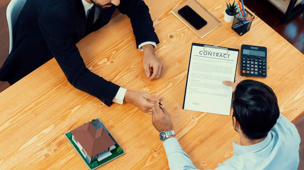 Moving Forward with Confidence with the Support of a Mediator Dursley