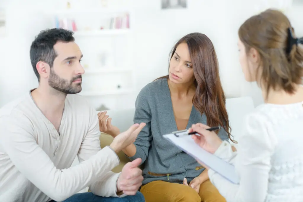 Avoiding Common Pitfalls: Lessons from Experienced Mediators Dursley
